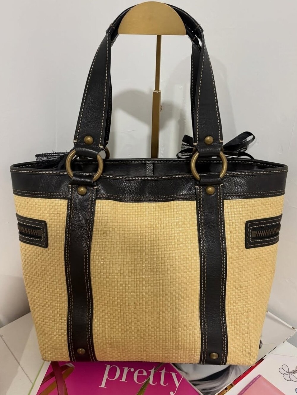 Vintage Coach Legacy Straw and Leather Tote 2005 EUC - Picture 6 of 16